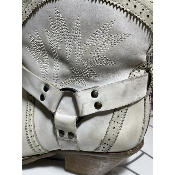 Dingo Gummy Bear Snip Toe Womens Off White Leather Casual Ankle Boots 11 M - Picture 8 of 15